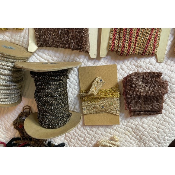 lot of  Assorted vintage 80s/90s sewing supplies Trims, Piping..see photos! - Picture 8 of 14